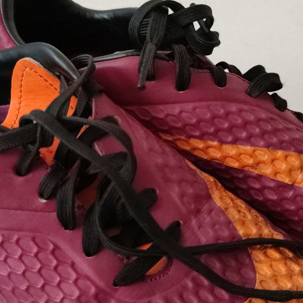 Nike Cleats - Picture 13 of 16